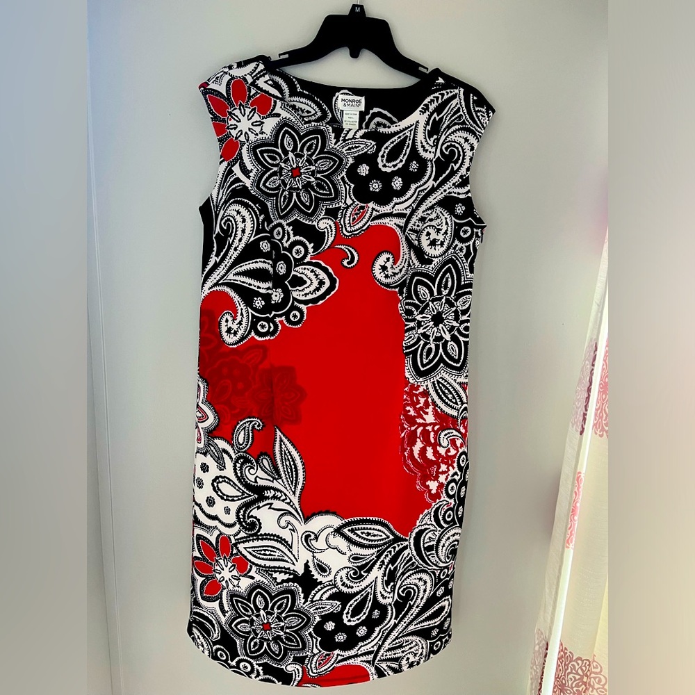 Monroe & Main Summer Sheath Dress